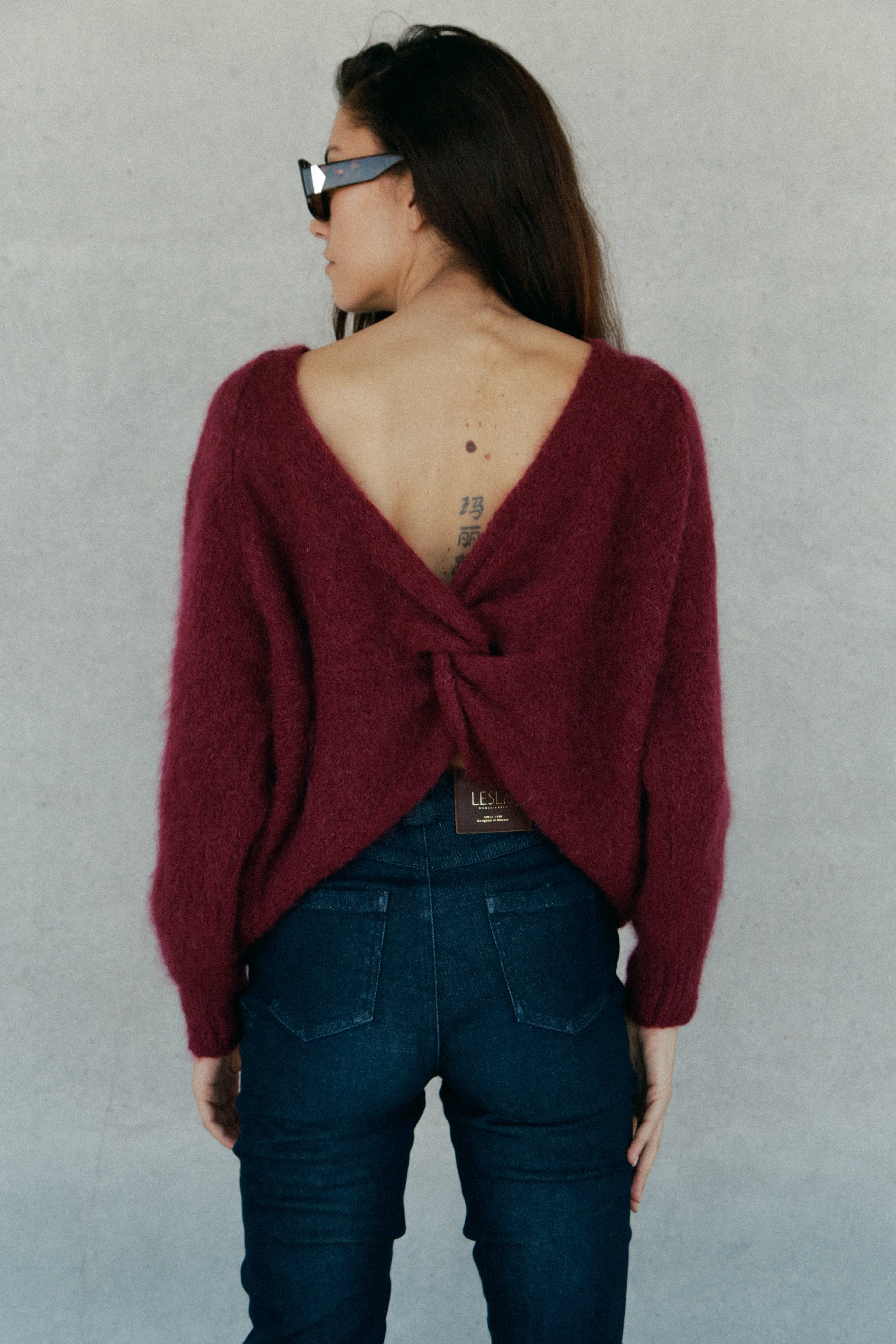 Pull en mohair Flore dos noué Wine