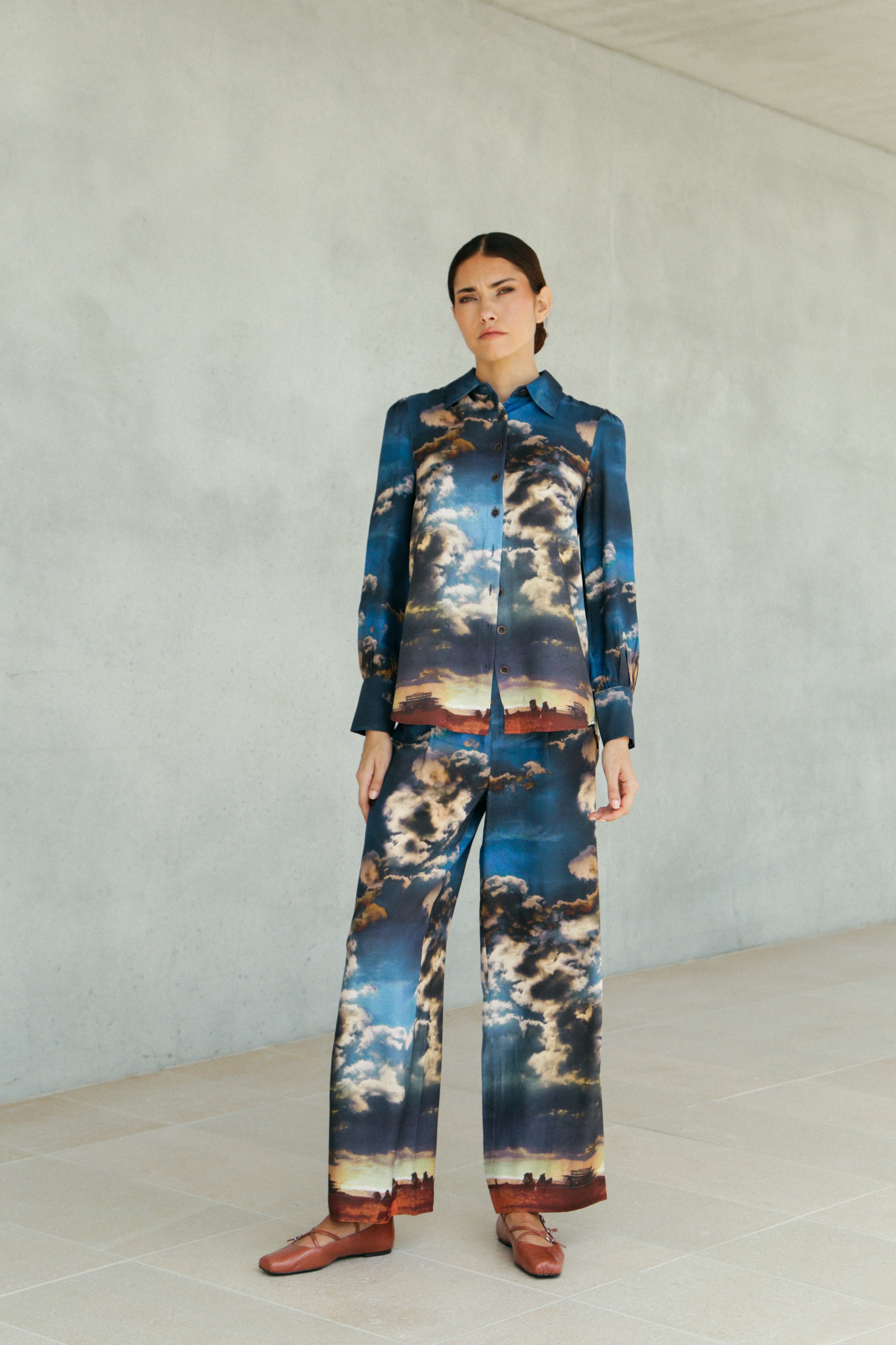 Pantalon Victoire en viscose fluide imprimé "nuage"