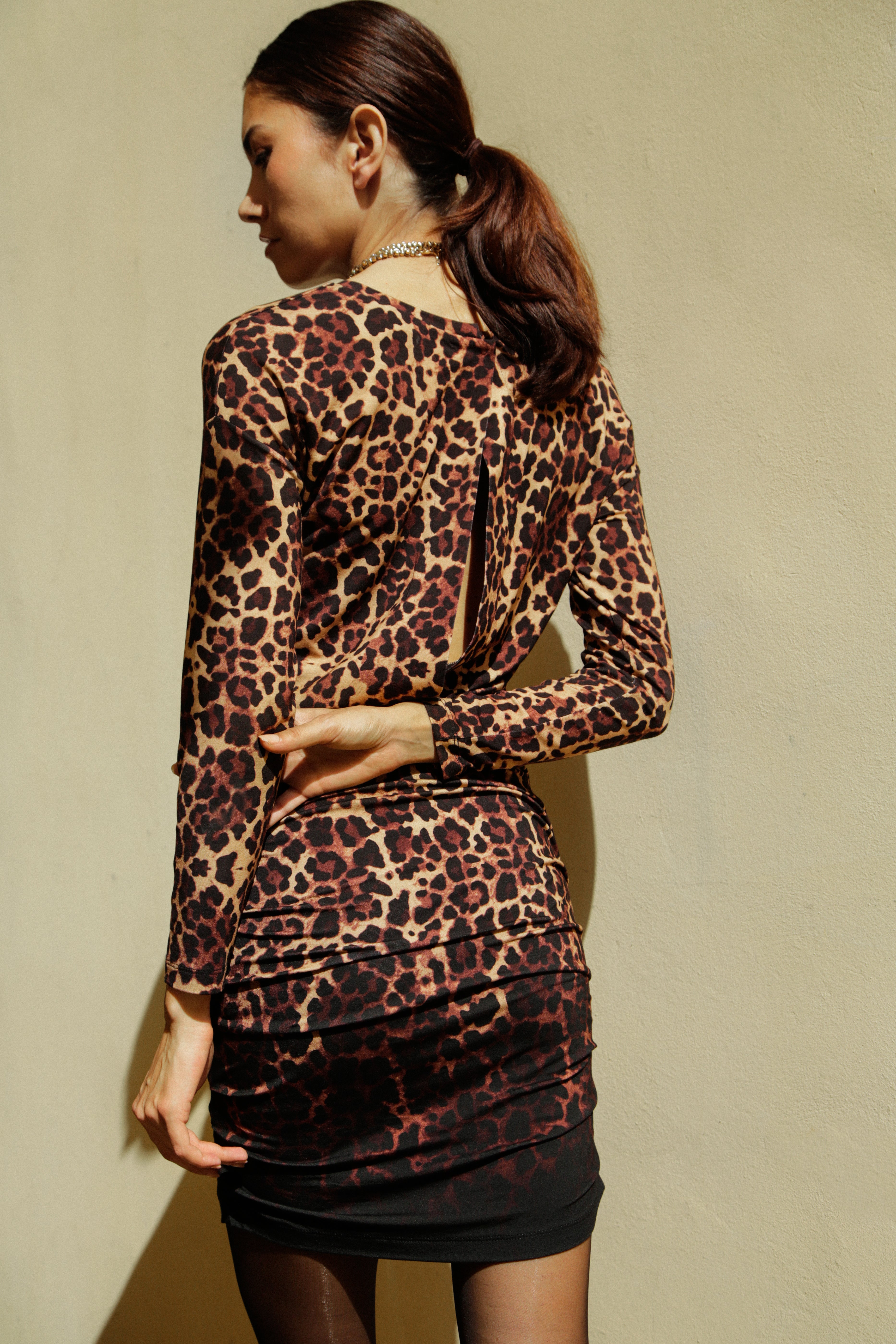 Robe Lua drapée en viscose léopard Moka