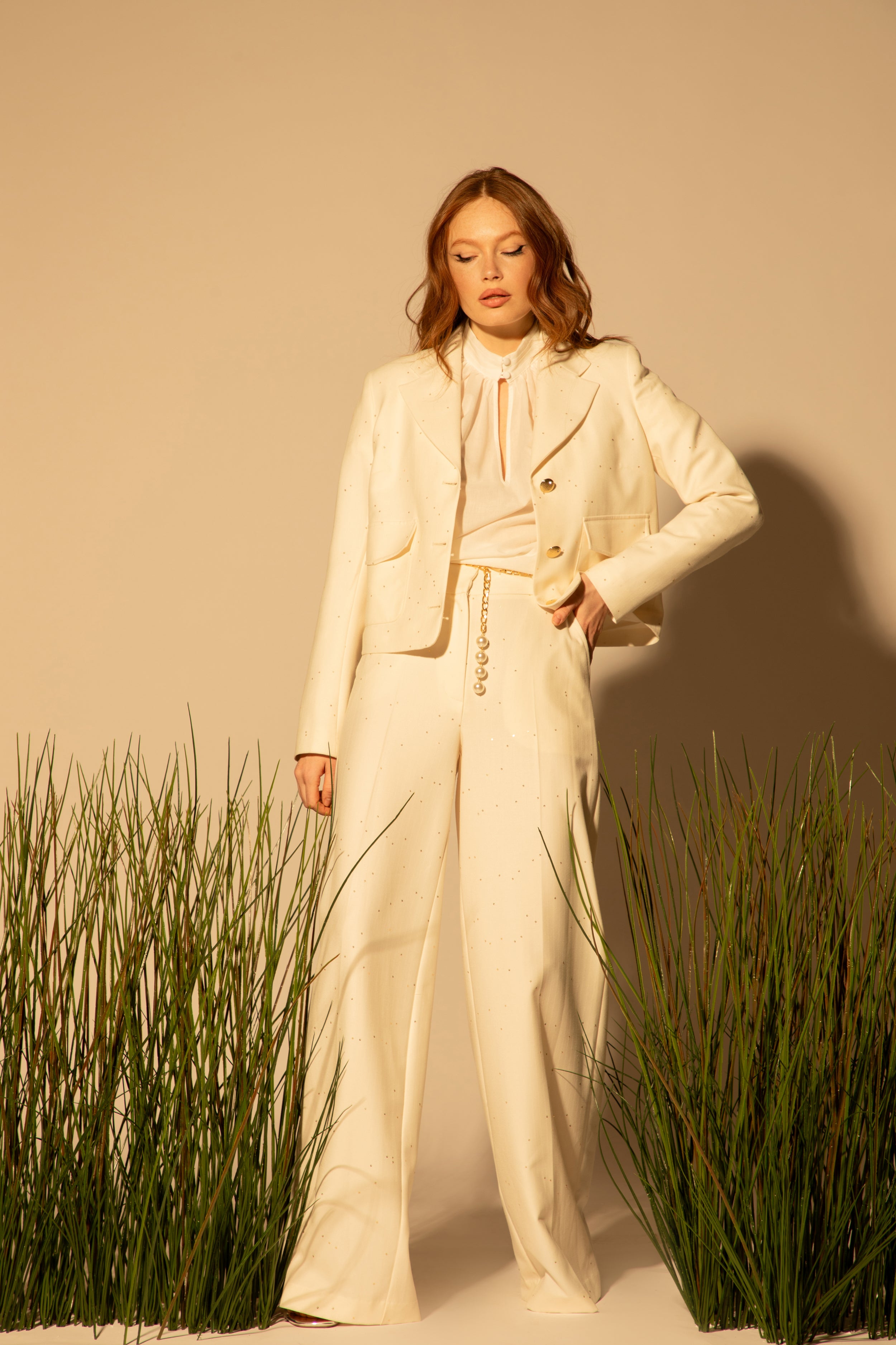 Veste en viscose mélangée et sequins dorés