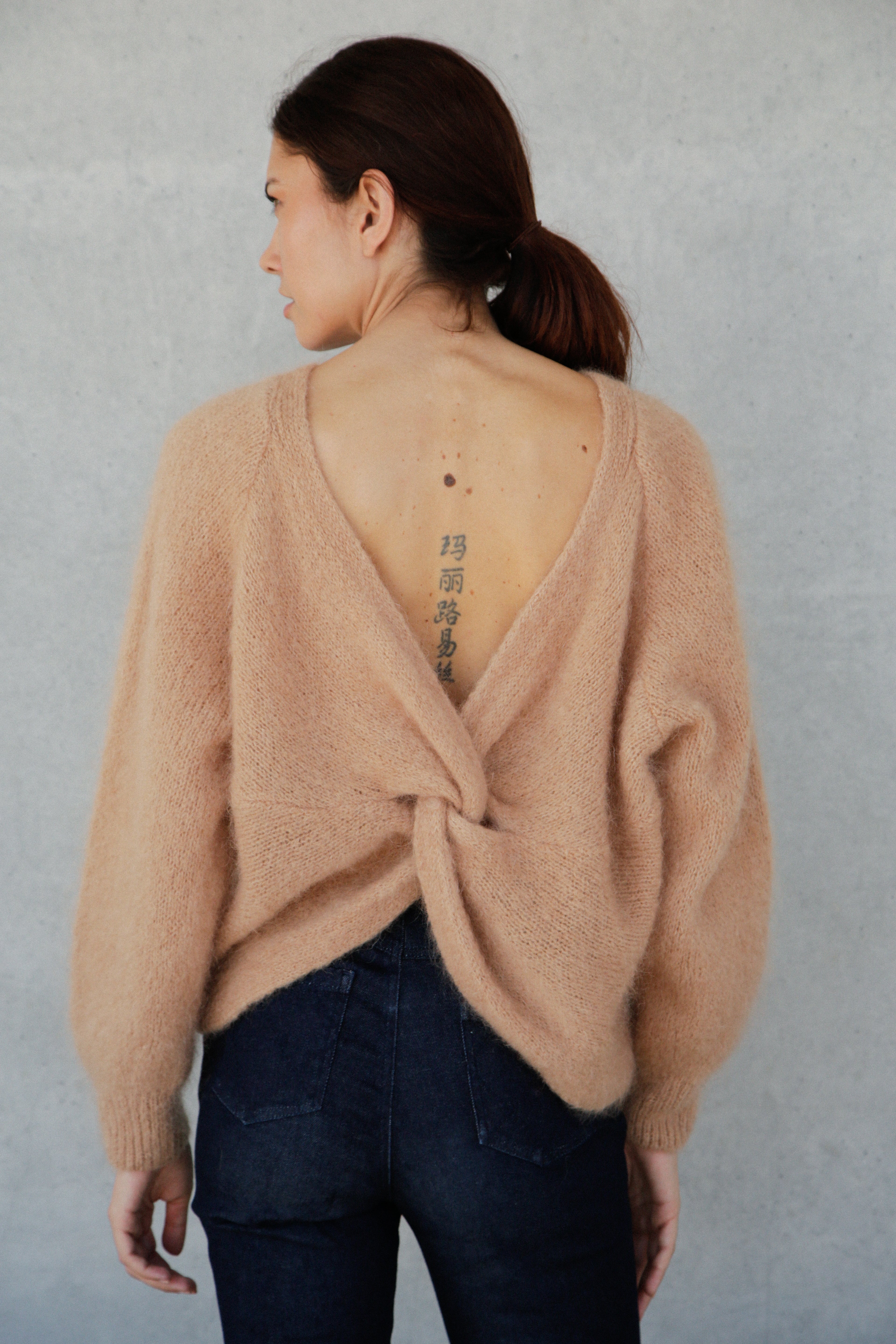 Pull en mohair Flore dos noué Noisette