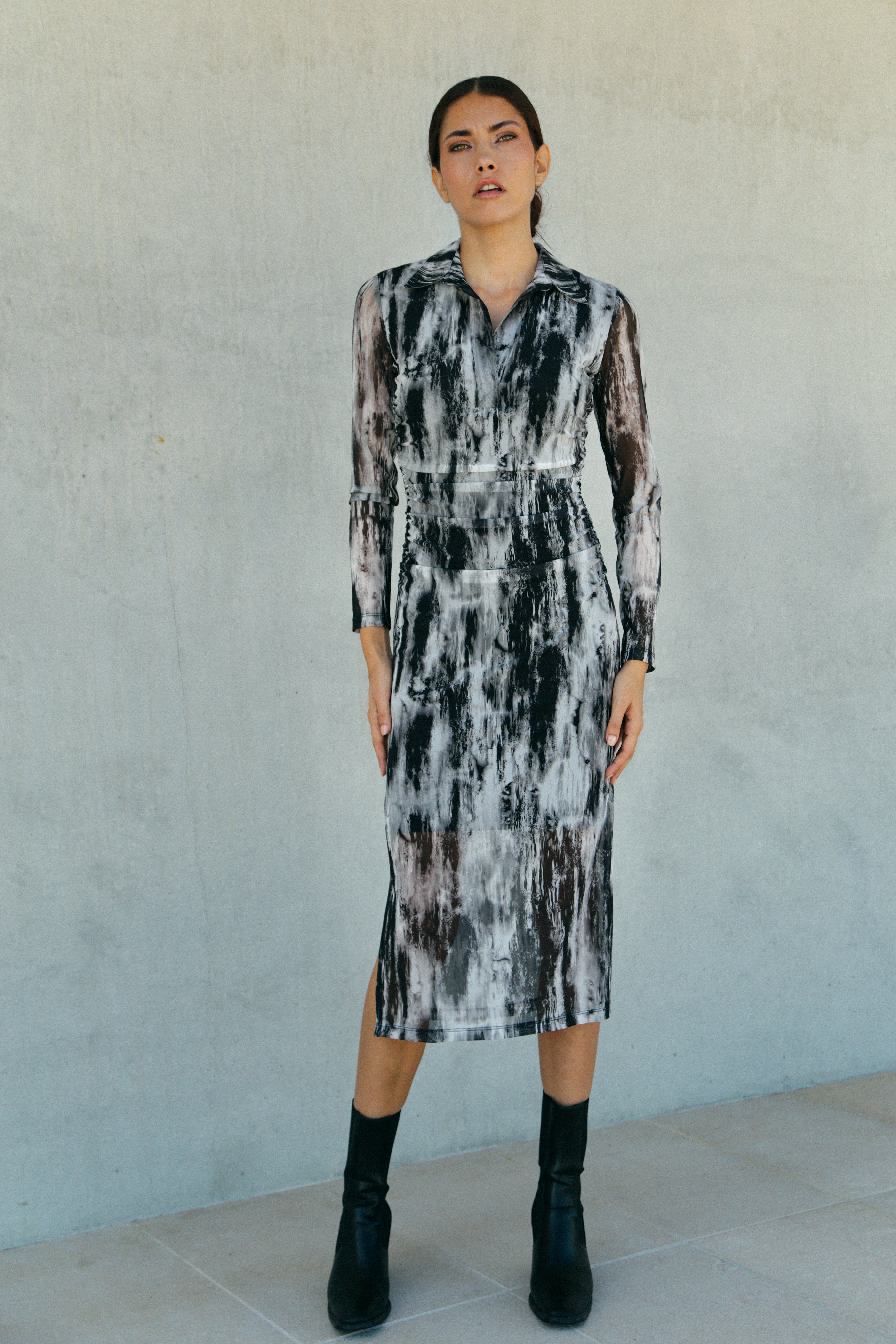 Robe Eclipse drapée en maille résille imprimé B&M